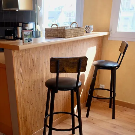 アパート Lumineux, 80m2, Au Calme, 10mn A Pieds De La *