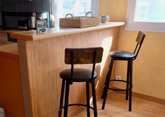 Apartmán Lumineux, 80m2, Au Calme, 10mn A Pieds De La *